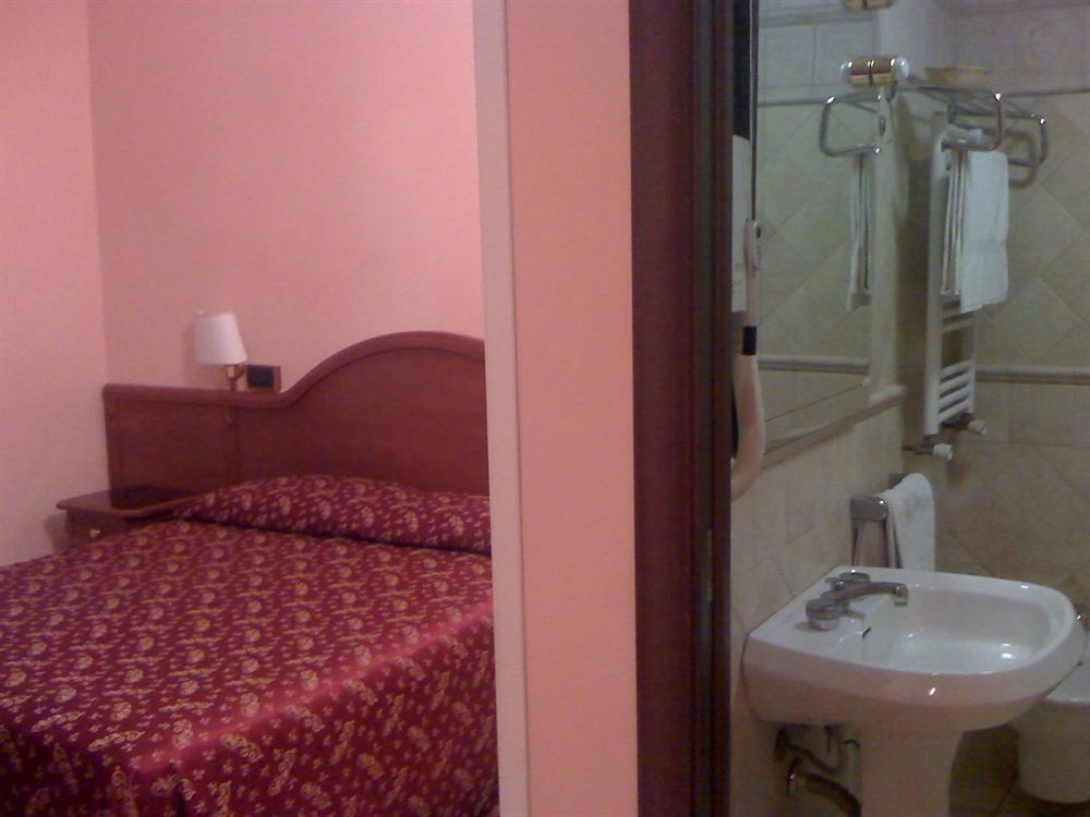 Albergo Sandra Rome Exterior photo