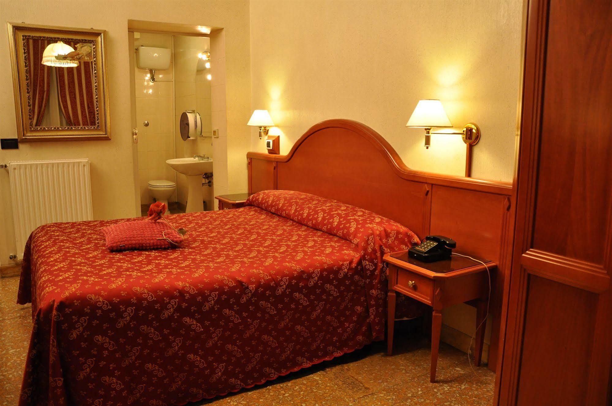 Albergo Sandra Rome Exterior photo